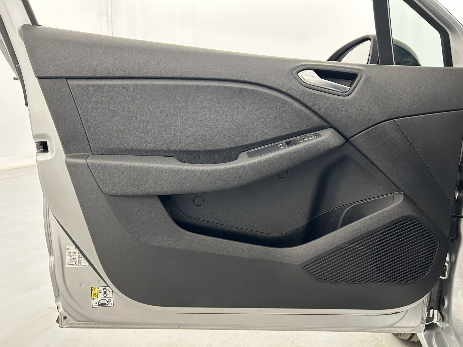 Vente en ligne Renault Clio 5 Clio TCe 90 au prix de 13 990 €