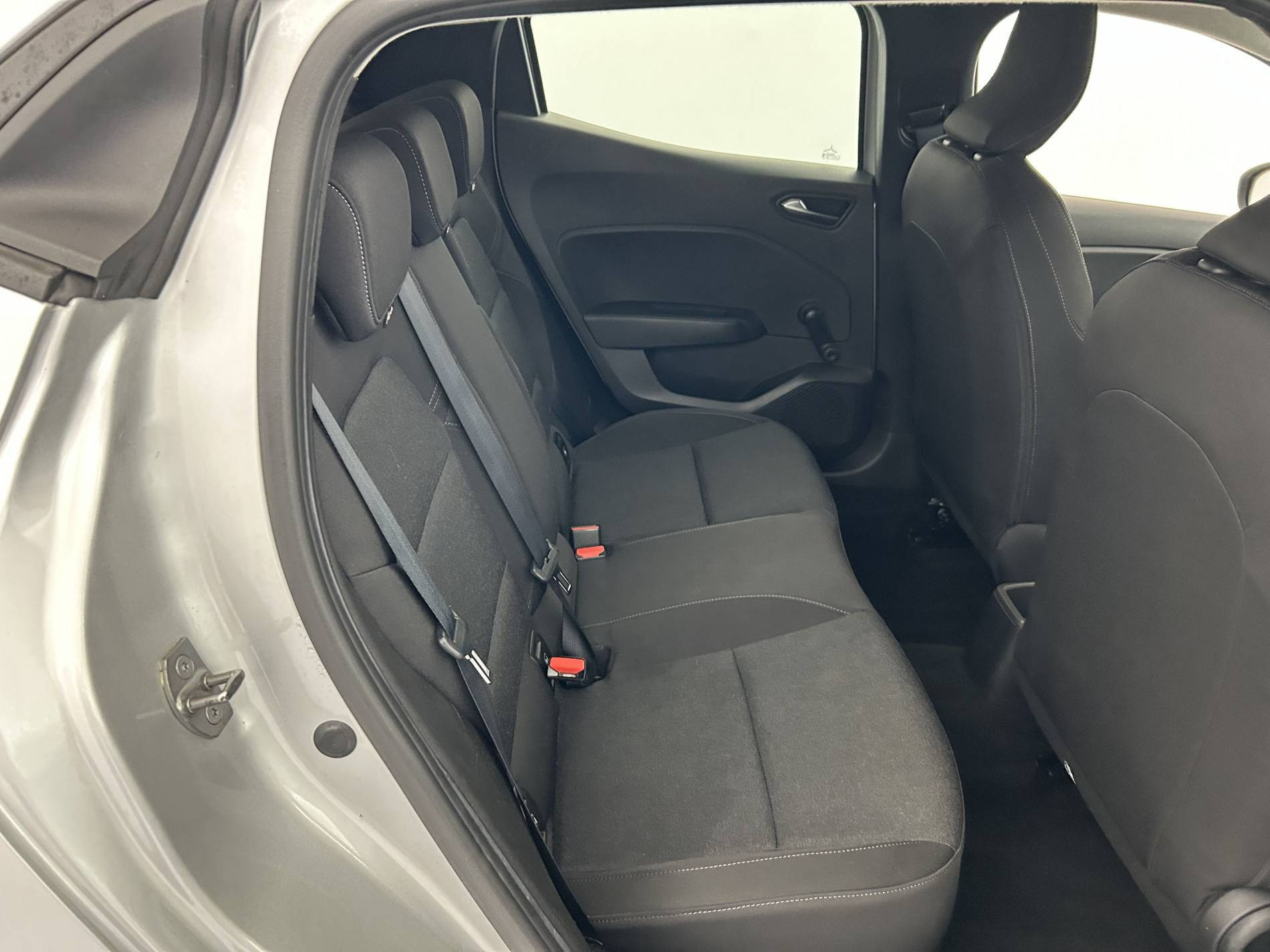 Vente en ligne Renault Clio 5 Clio TCe 90 au prix de 13 990 €