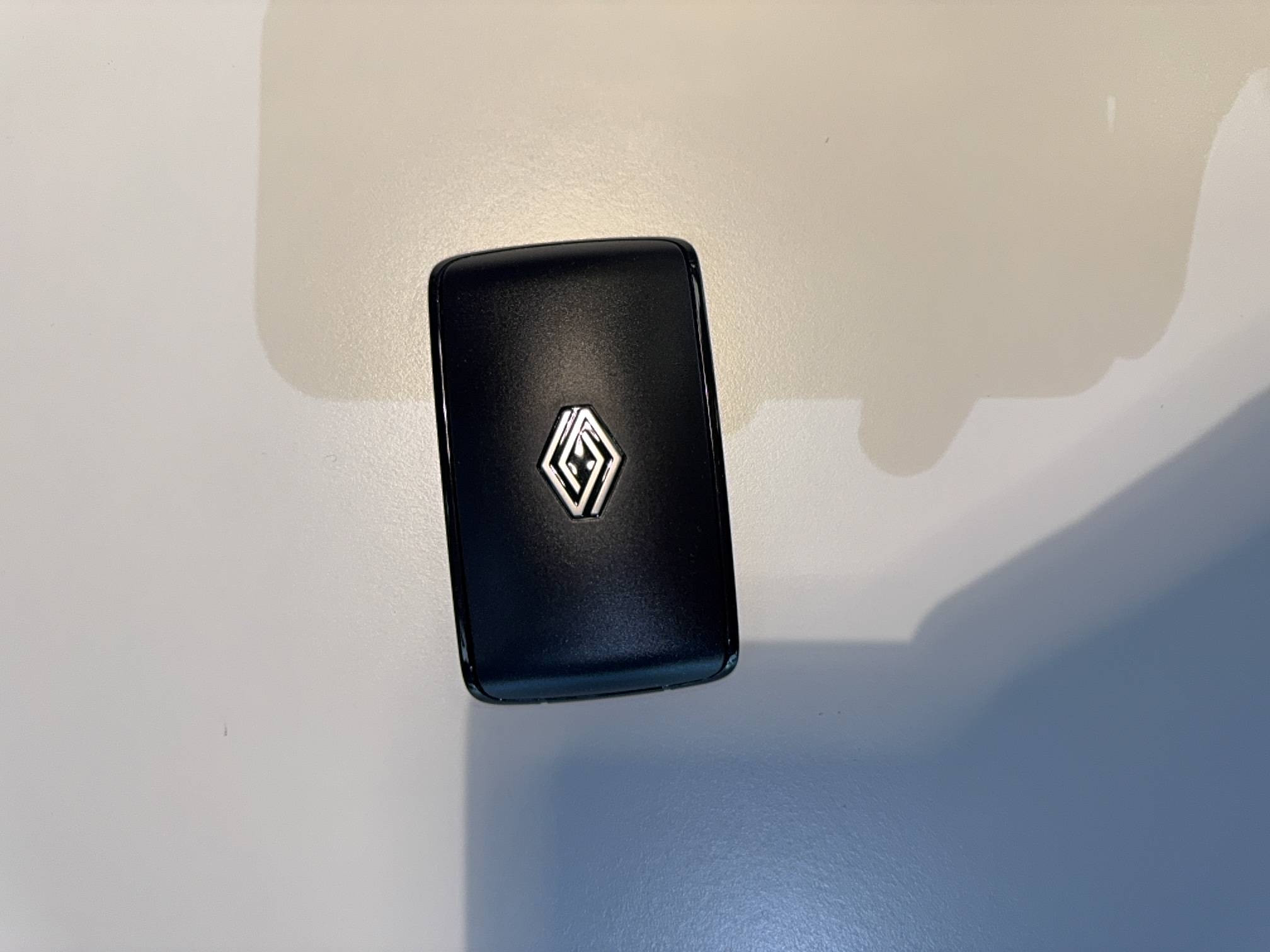 Vente en ligne Renault Scenic E-Tech  220 ch grande autonomie au prix de 39 490 €