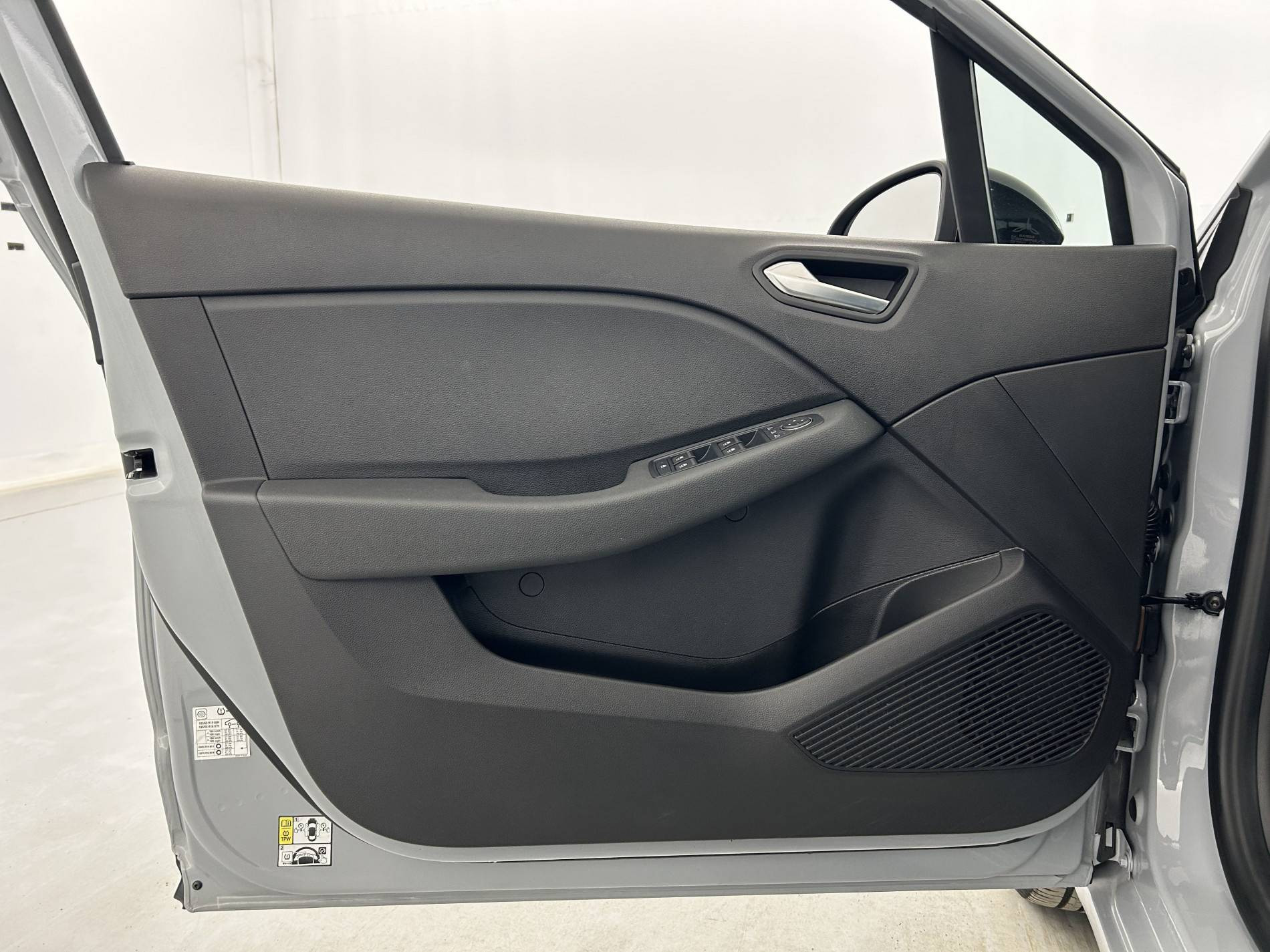 Vente en ligne Renault Clio 5 Clio TCe 90 au prix de 15 690 €