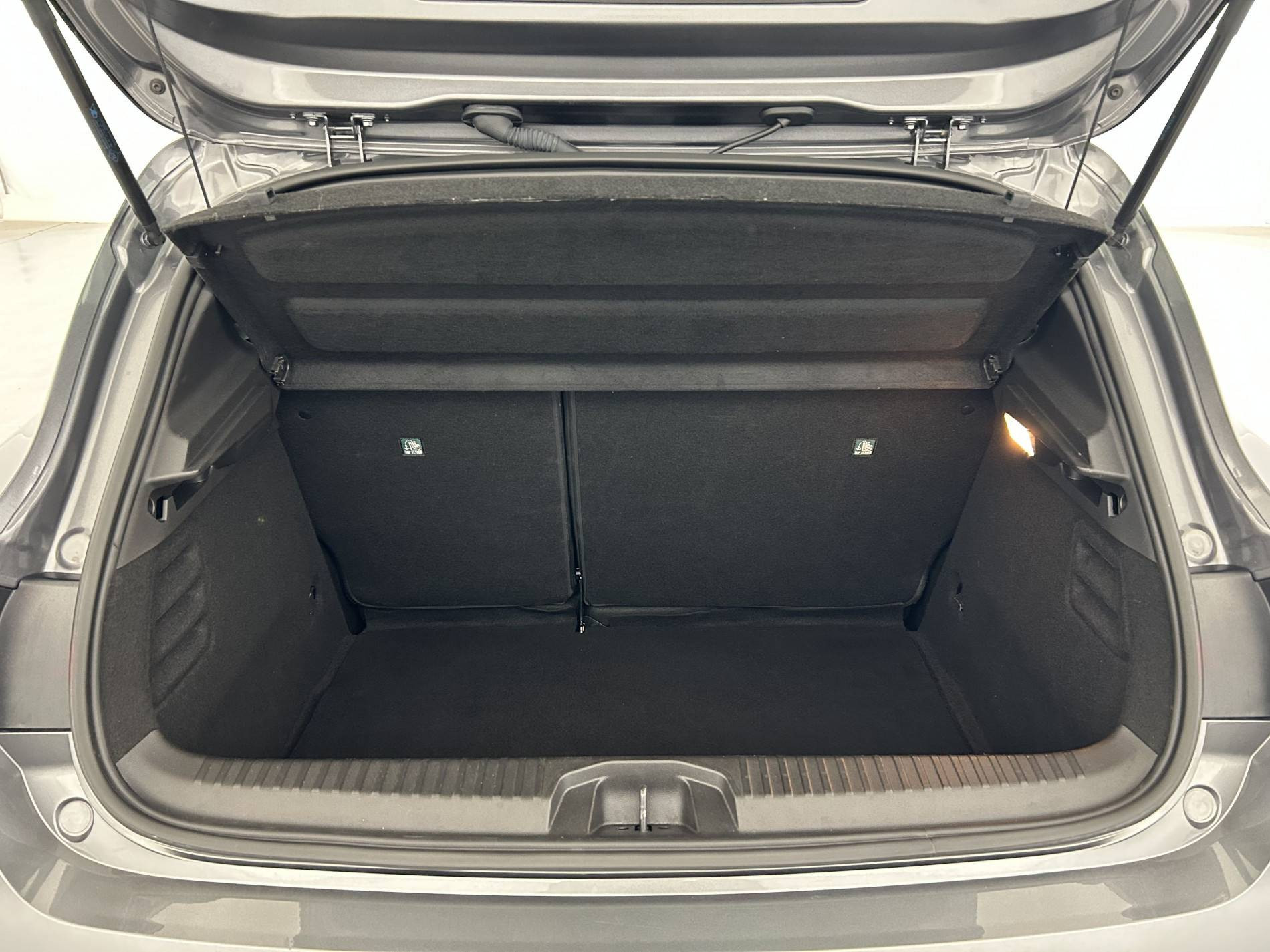 Vente en ligne Renault Clio 5 Clio TCe 90 au prix de 16 490 €