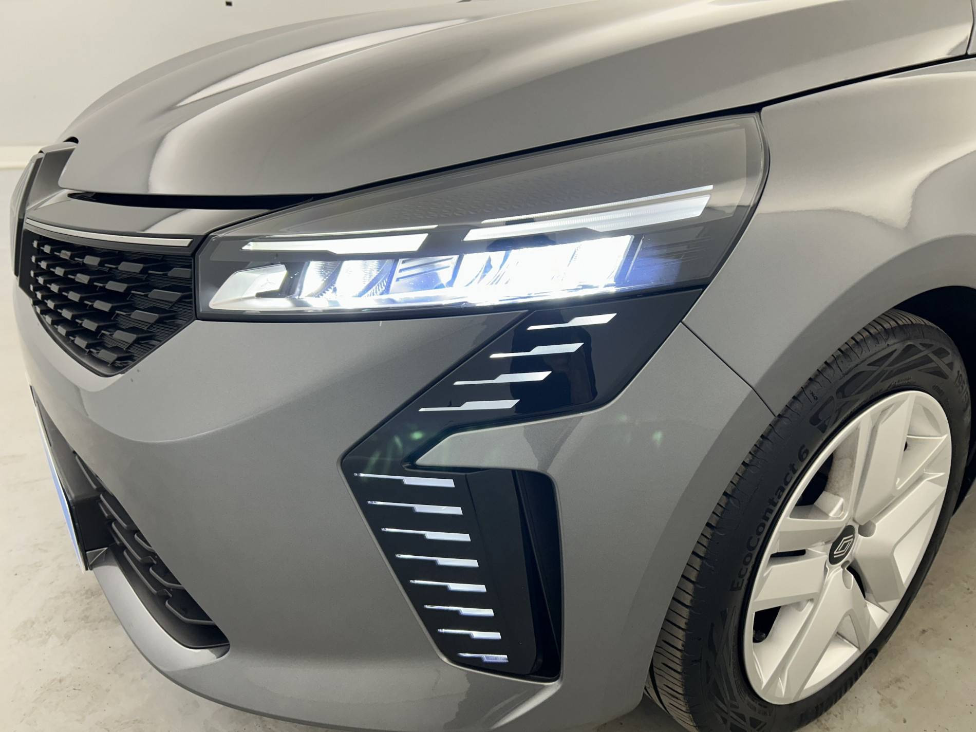 Vente en ligne Renault Clio 5 Clio TCe 90 au prix de 16 490 €