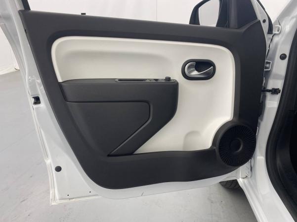 Vente en ligne Renault Twingo Electrique Twingo III Electrique au prix de 10 390 €