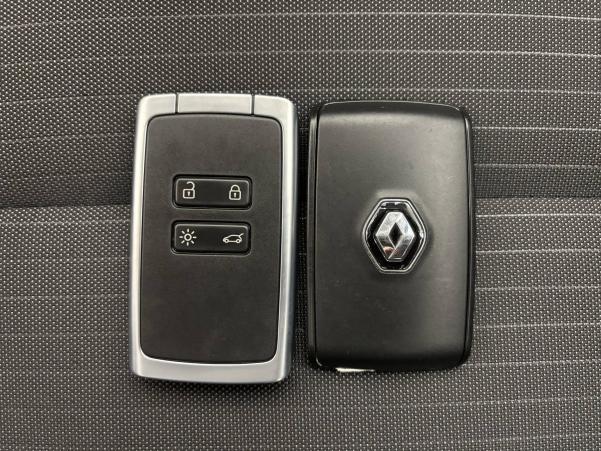 Vente en ligne Renault Arkana  mild hybrid 140 EDC FAP - 22 au prix de 18 970 €