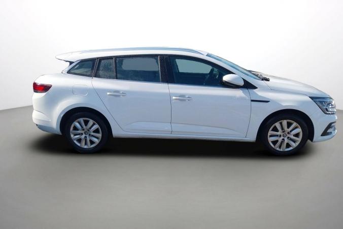 Vente en ligne Renault Megane 4 Estate Mégane IV Estate Blue dCi 115 au prix de 14 570 €