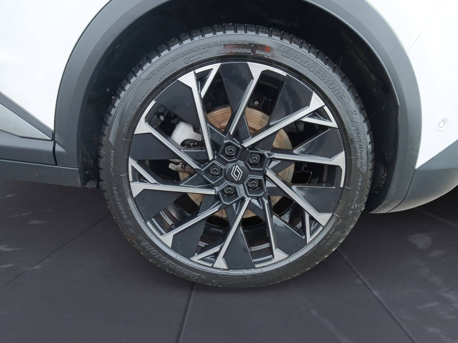 Vente en ligne Renault Scenic E-Tech  220 ch grande autonomie au prix de 38 990 €