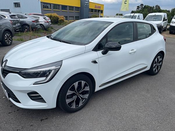 Vente en ligne Renault Clio 5 Clio TCe 90 au prix de 15 970 €