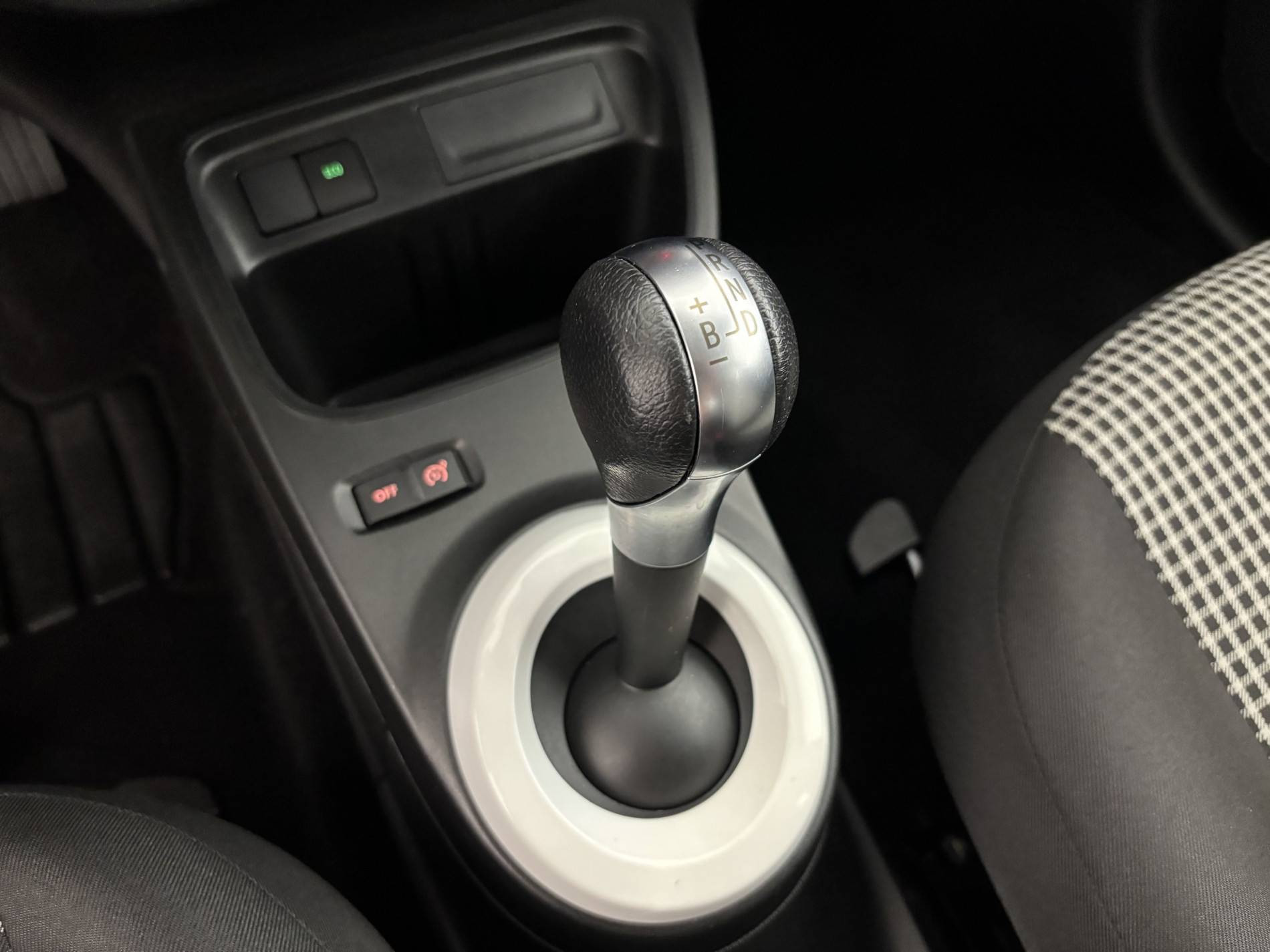 Vente en ligne Renault Twingo Electrique Twingo III E-Tech au prix de 9 690 €