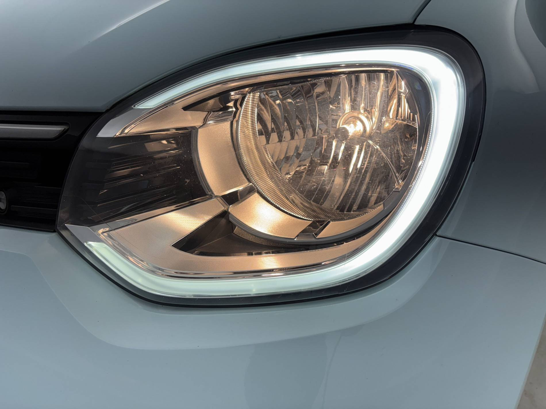 Vente en ligne Renault Twingo Electrique Twingo III E-Tech au prix de 9 690 €