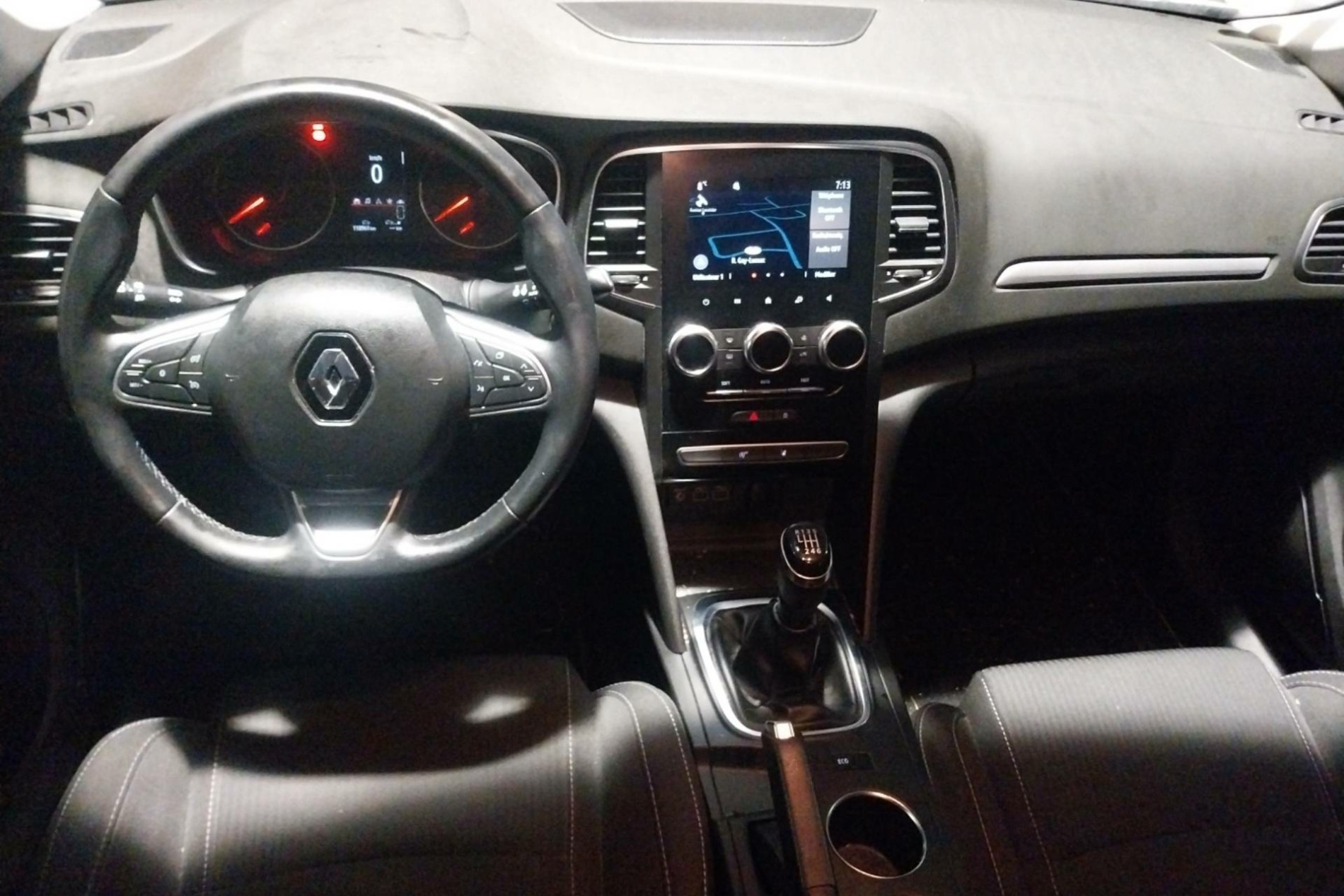 Vente en ligne Renault Megane 4 Mégane IV Berline Blue dCi 115 - 21B au prix de 13 990 €