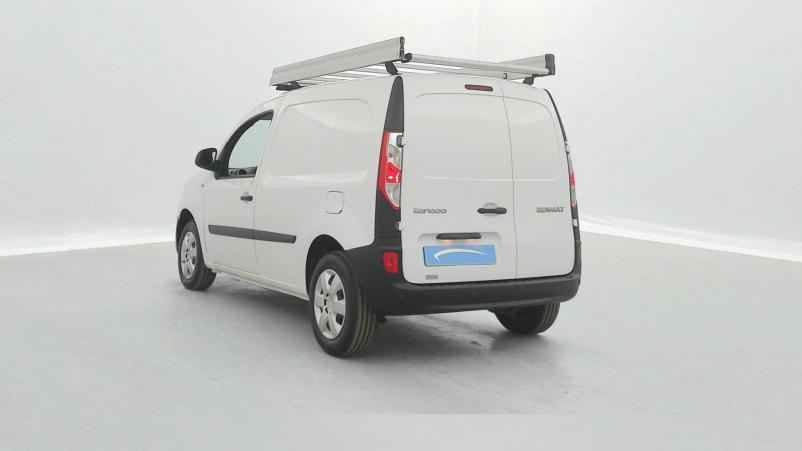 Vente en ligne Renault Kangoo Express  BLUE DCI 95 au prix de 11 470 €