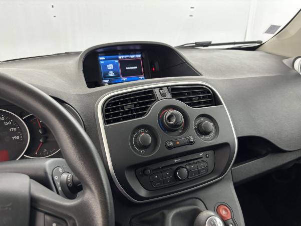 Vente en ligne Renault Kangoo Express  BLUE DCI 95 au prix de 11 470 €