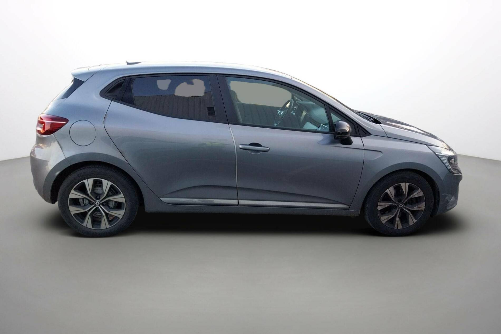 Vente en ligne Renault Clio 5 Clio Blue dCi 100 au prix de 15 990 €