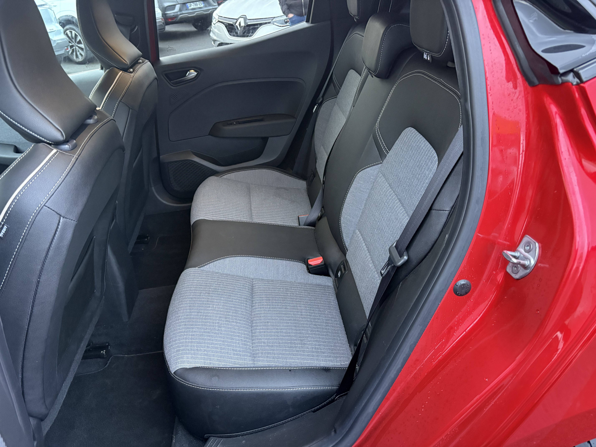 Vente en ligne Renault Clio 5 Clio TCe 90 ch GSR2 au prix de 18 890 €