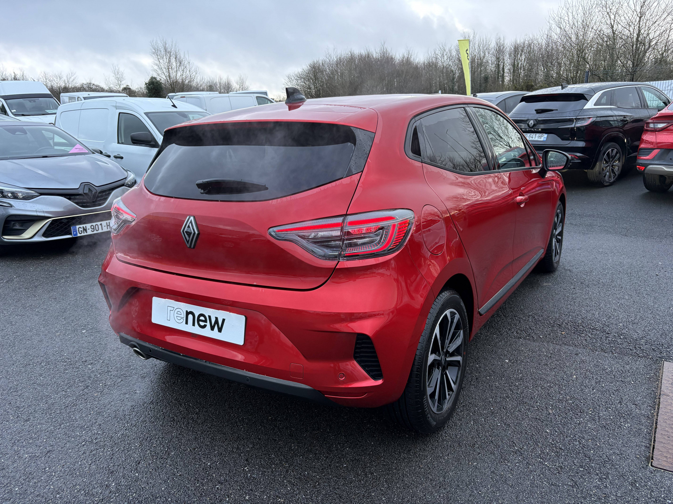 Vente en ligne Renault Clio 5 Clio TCe 90 ch GSR2 au prix de 18 890 €