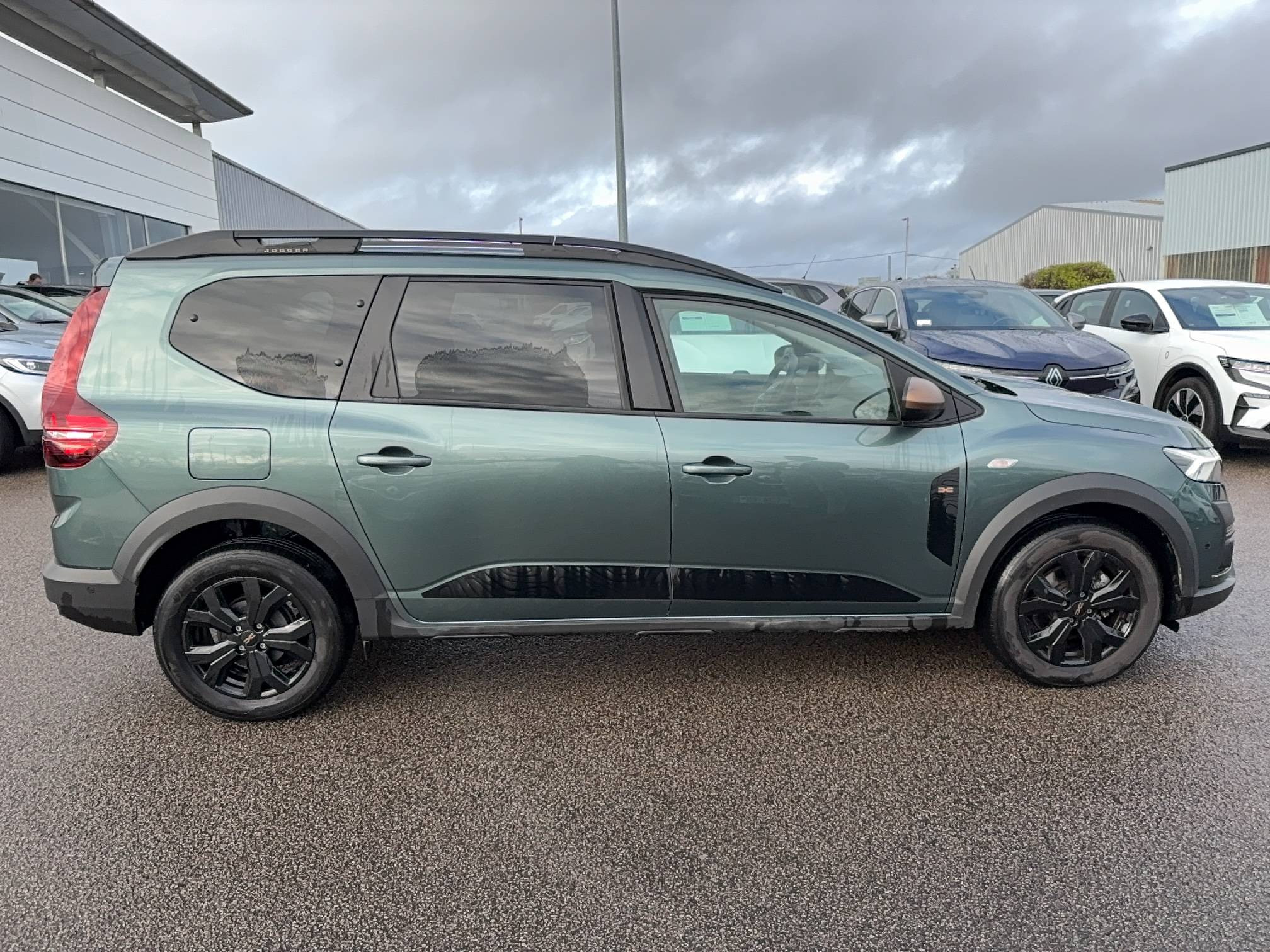 Vente en ligne Dacia Jogger  ECO-G 100 7 places GSR2 au prix de 22 490 €