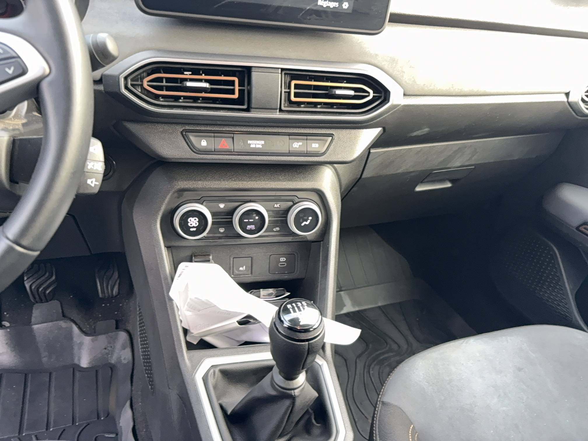 Vente en ligne Dacia Jogger  ECO-G 100 7 places GSR2 au prix de 22 490 €