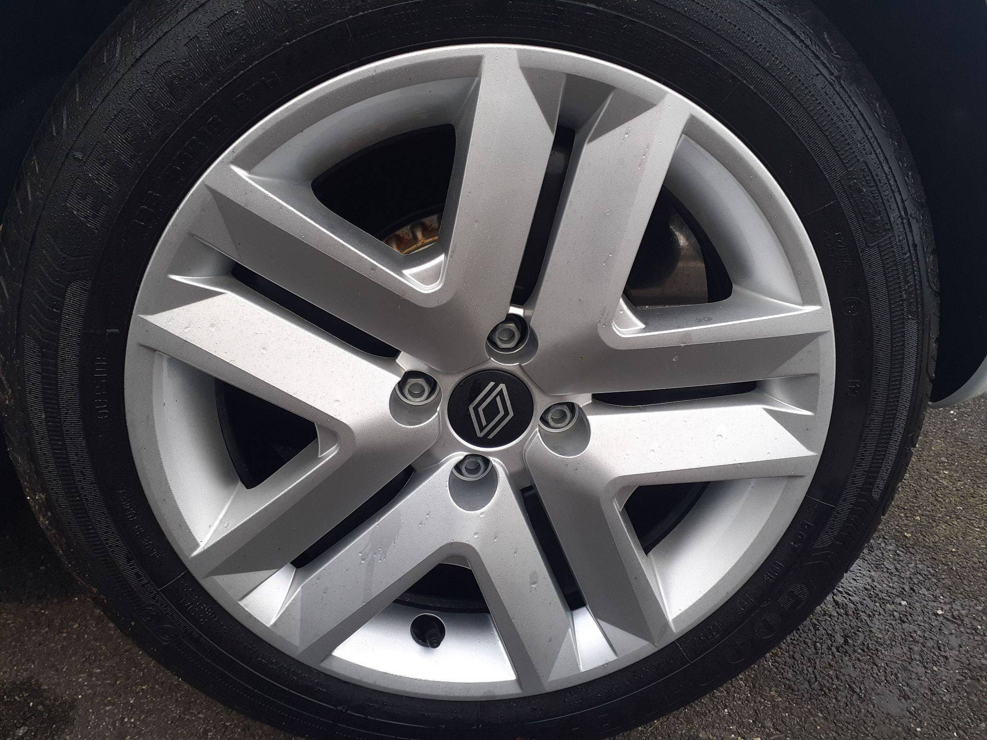 Vente en ligne Renault Clio 5 Clio Eco-G 100 ch GSR2 au prix de 18 990 €