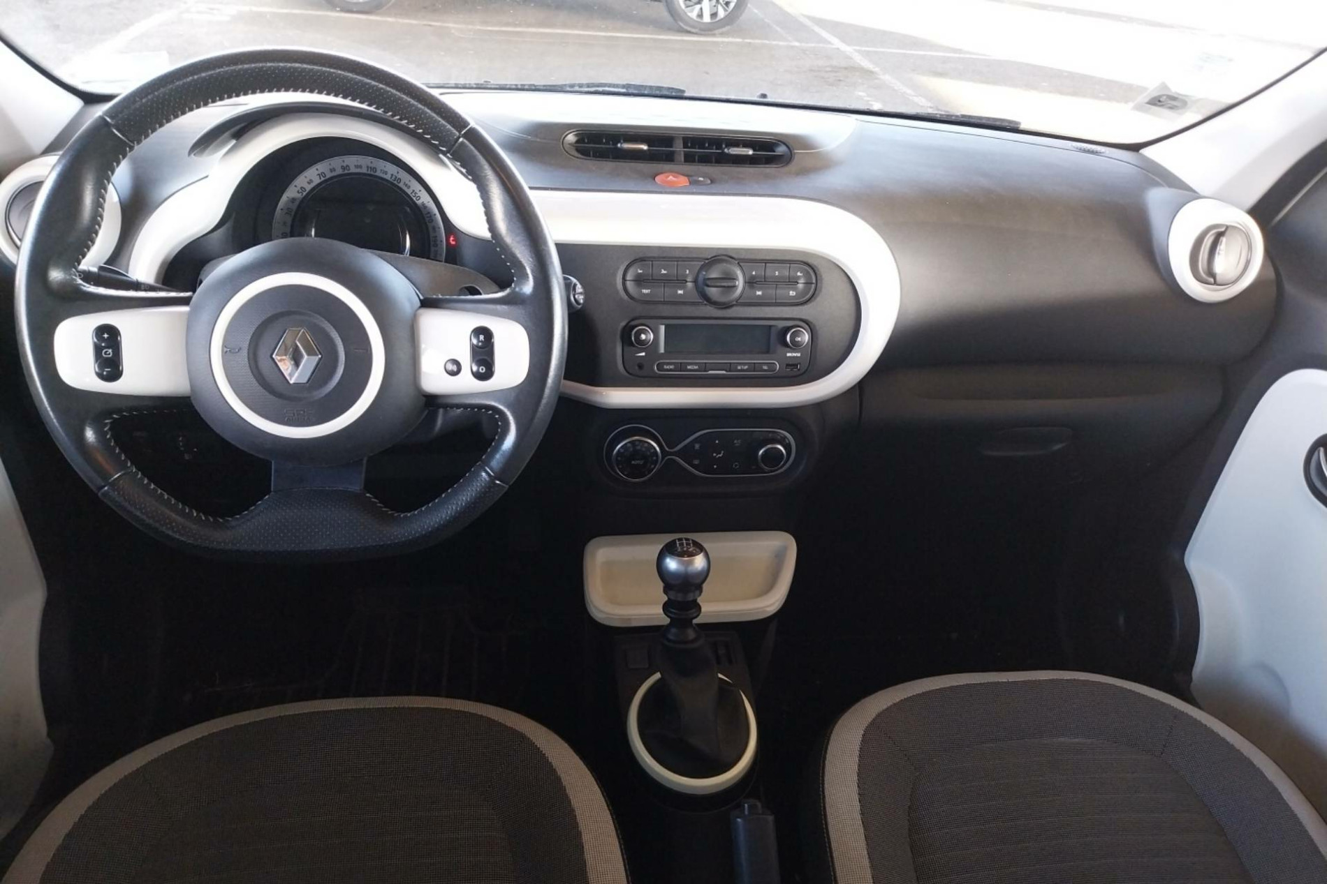 Vente en ligne Renault Twingo 3  0.9 TCe 90 Energy au prix de 9 500 €