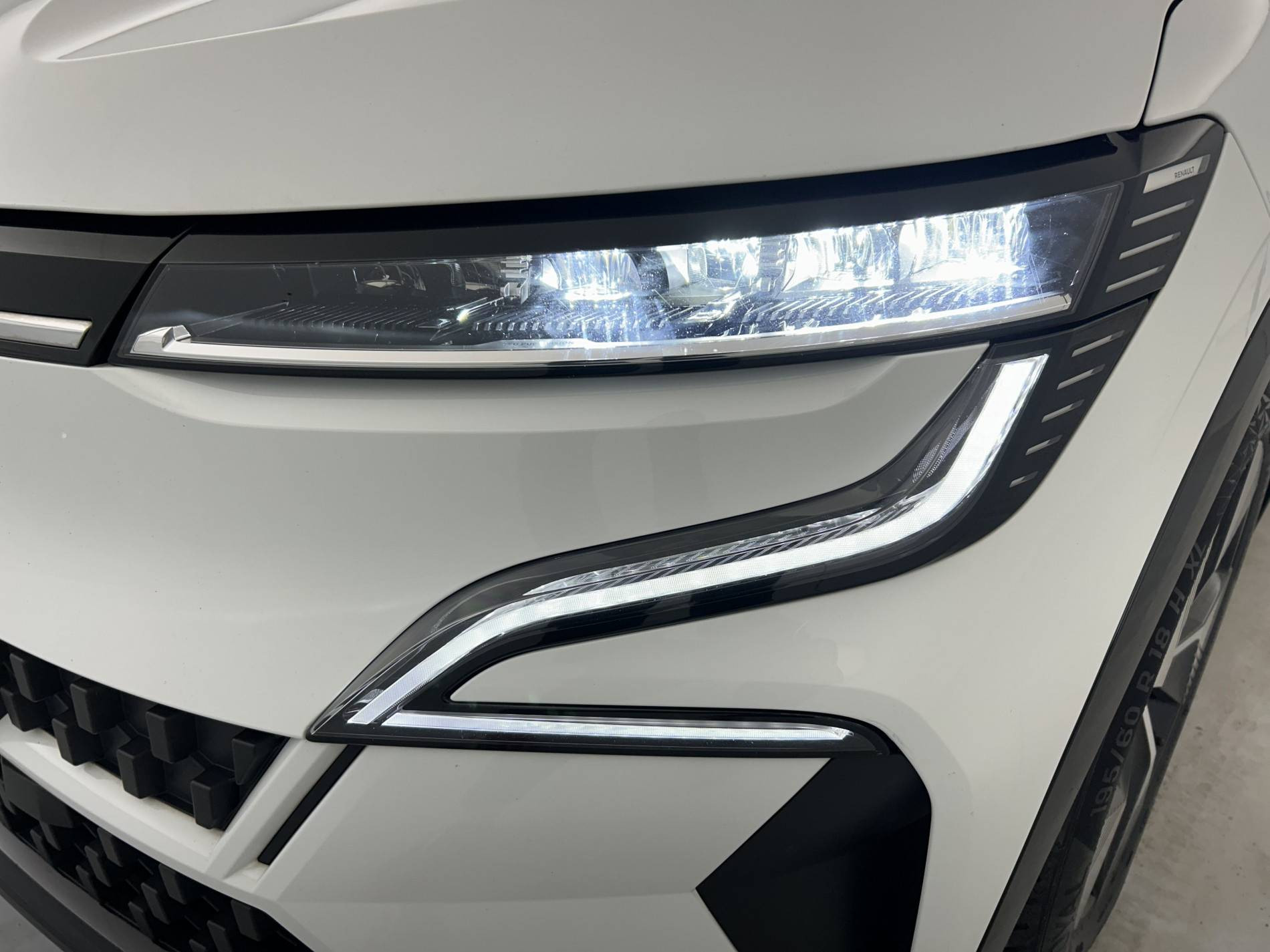 Vente en ligne Renault Megane E-Tech  EV40 130ch standard charge au prix de 18 790 €