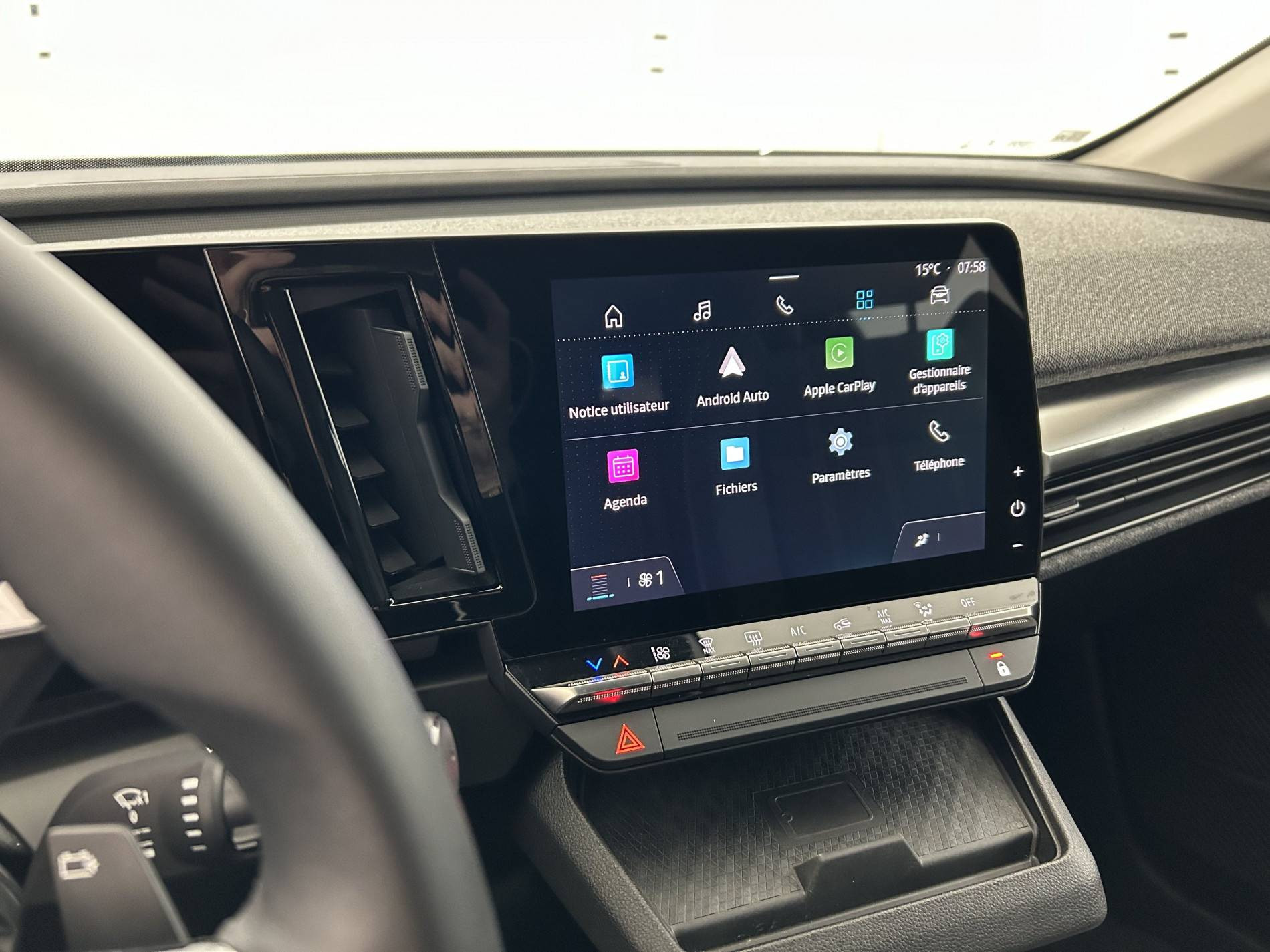 Vente en ligne Renault Megane E-Tech  EV40 130ch standard charge au prix de 18 790 €