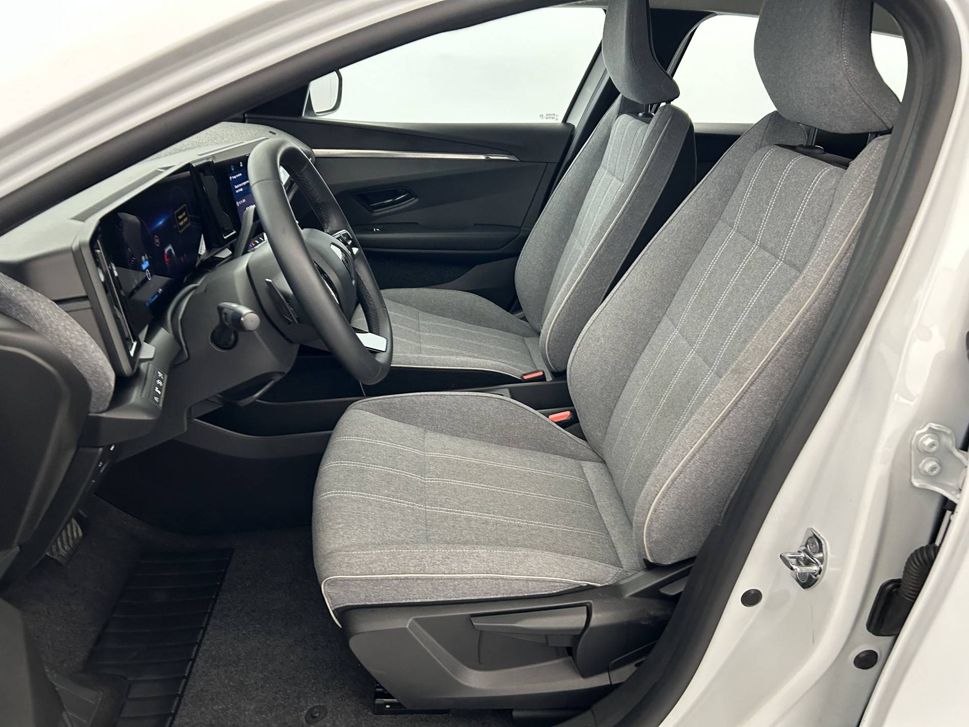 Vente en ligne Renault Megane E-Tech  EV40 130ch standard charge au prix de 18 790 €