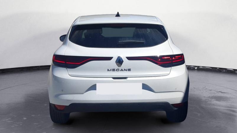 Vente en ligne Renault Megane 4  TCe 140 EDC au prix de 23 900 €