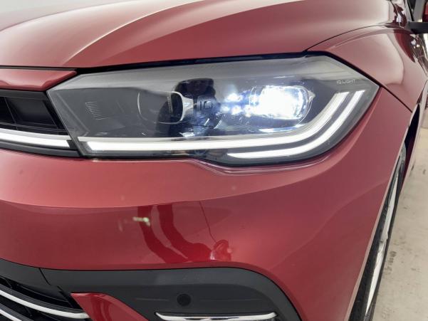 Vente en ligne Volkswagen Polo  1.0 TSI 95 S&S DSG7 au prix de 20 500 €