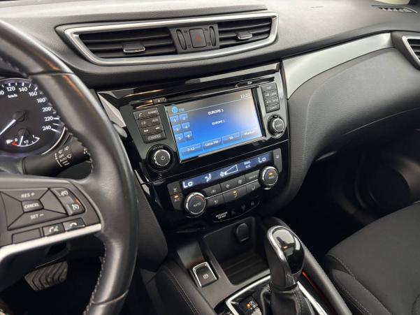 Vente en ligne Nissan Qashqai  1.2 DIG-T 115 Xtronic au prix de 15 200 €