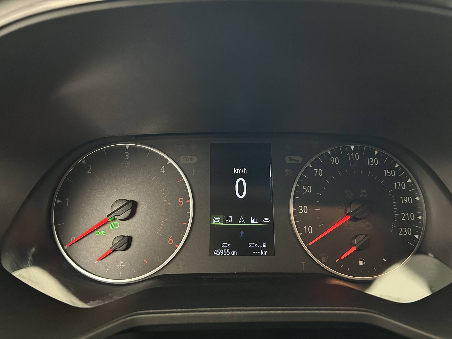 Vente en ligne Renault Clio 5 Clio Blue dCi 100 au prix de 15 550 €