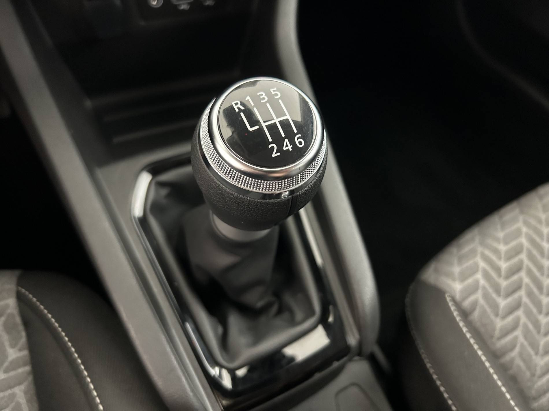 Vente en ligne Renault Clio 5 Clio Blue dCi 100 au prix de 15 550 €