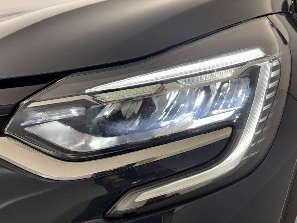 Vente en ligne Renault Captur  E-Tech hybride 145 au prix de 21 600 €