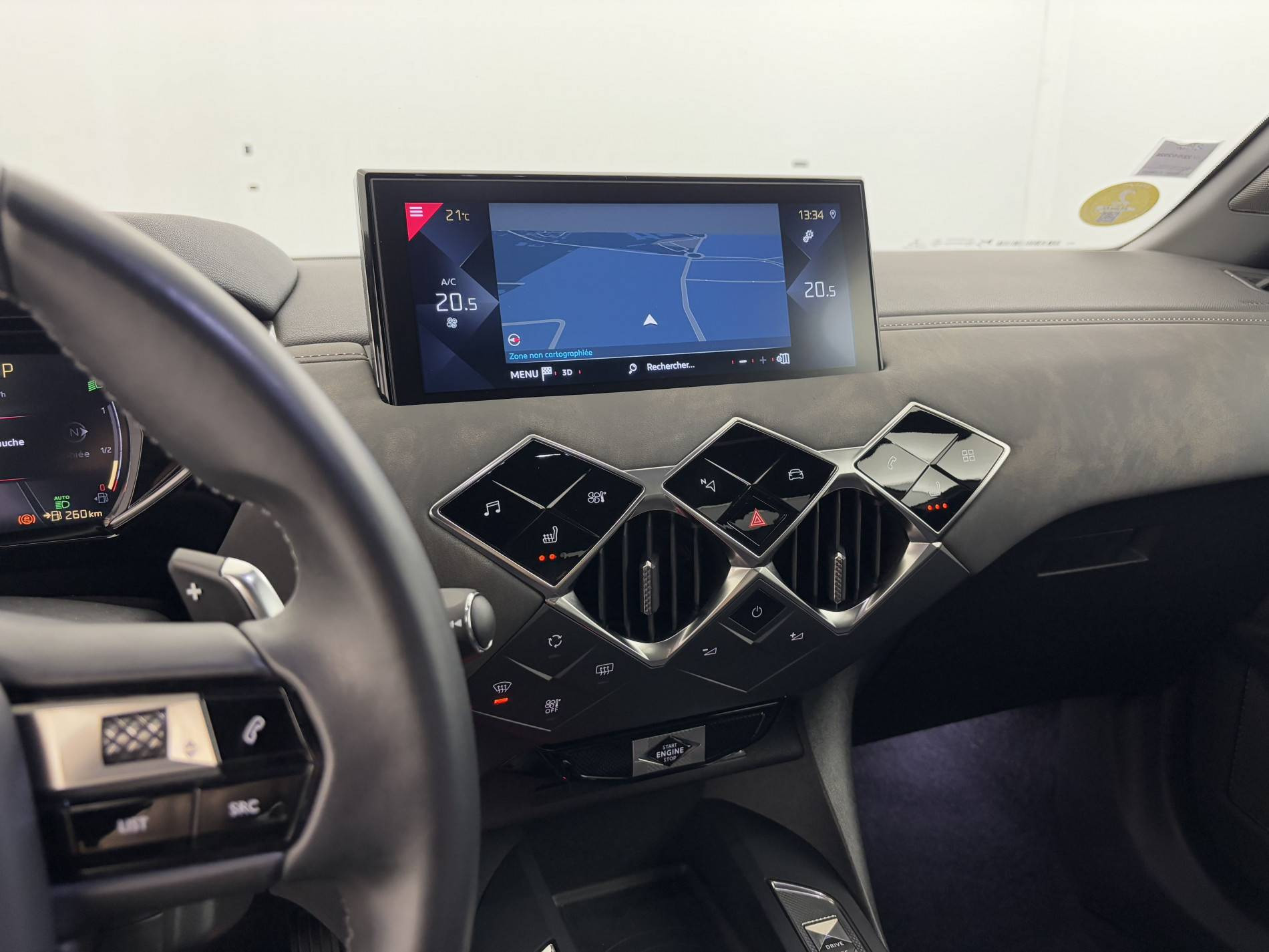 Vente en ligne Ds Ds3 Crossback DS3 Crossback BlueHDi 130 EAT8 au prix de 15 990 €