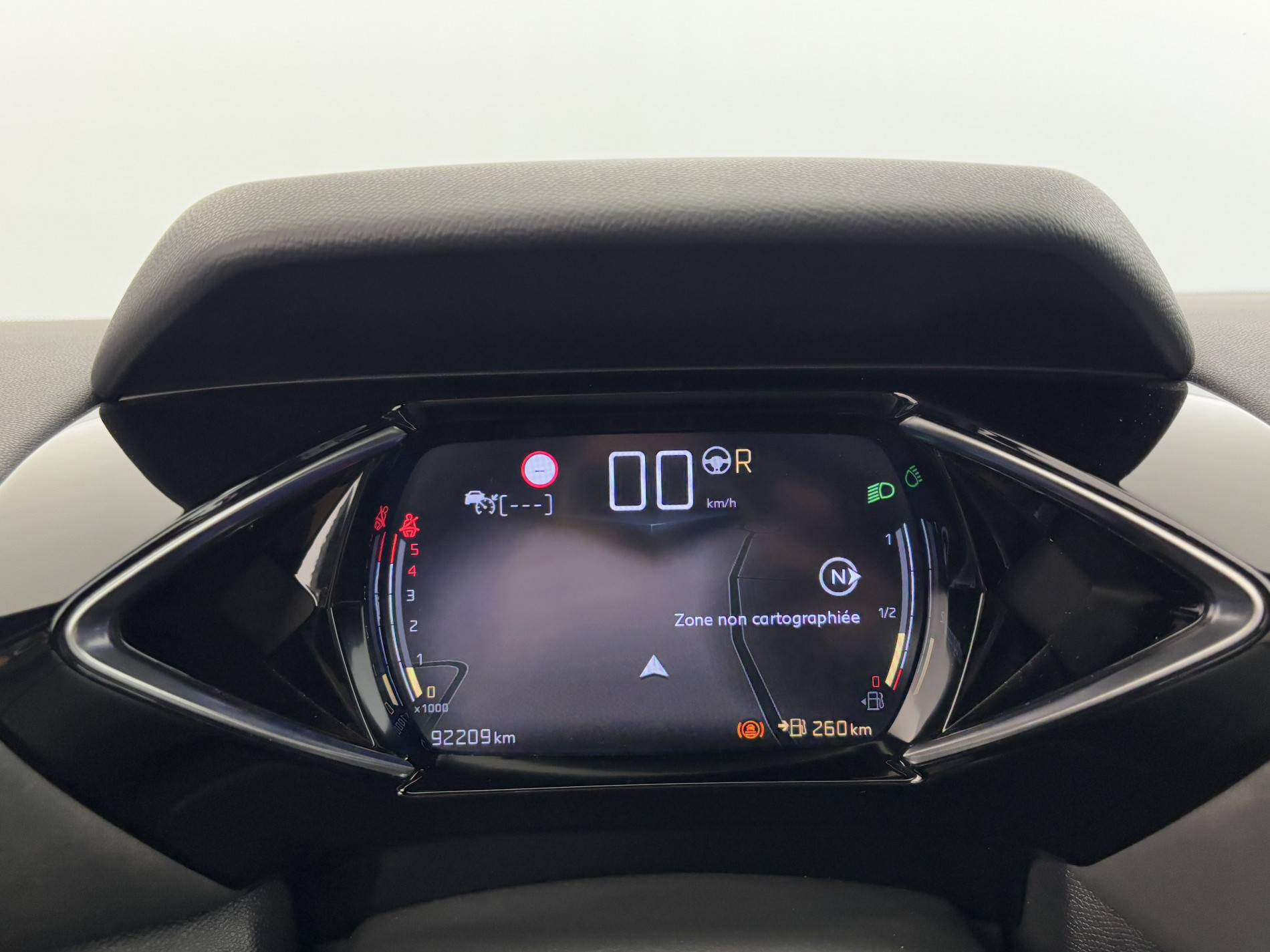 Vente en ligne Ds Ds3 Crossback DS3 Crossback BlueHDi 130 EAT8 au prix de 15 990 €