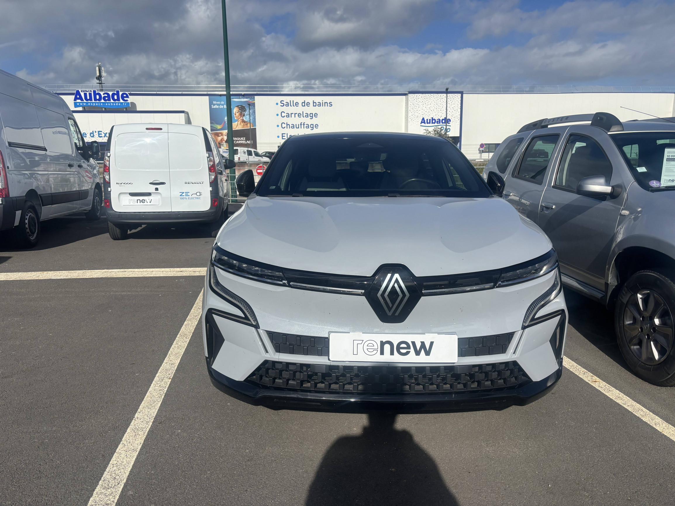 Vente en ligne Renault Megane E-Tech  EV60 220 ch super charge au prix de 21 790 €