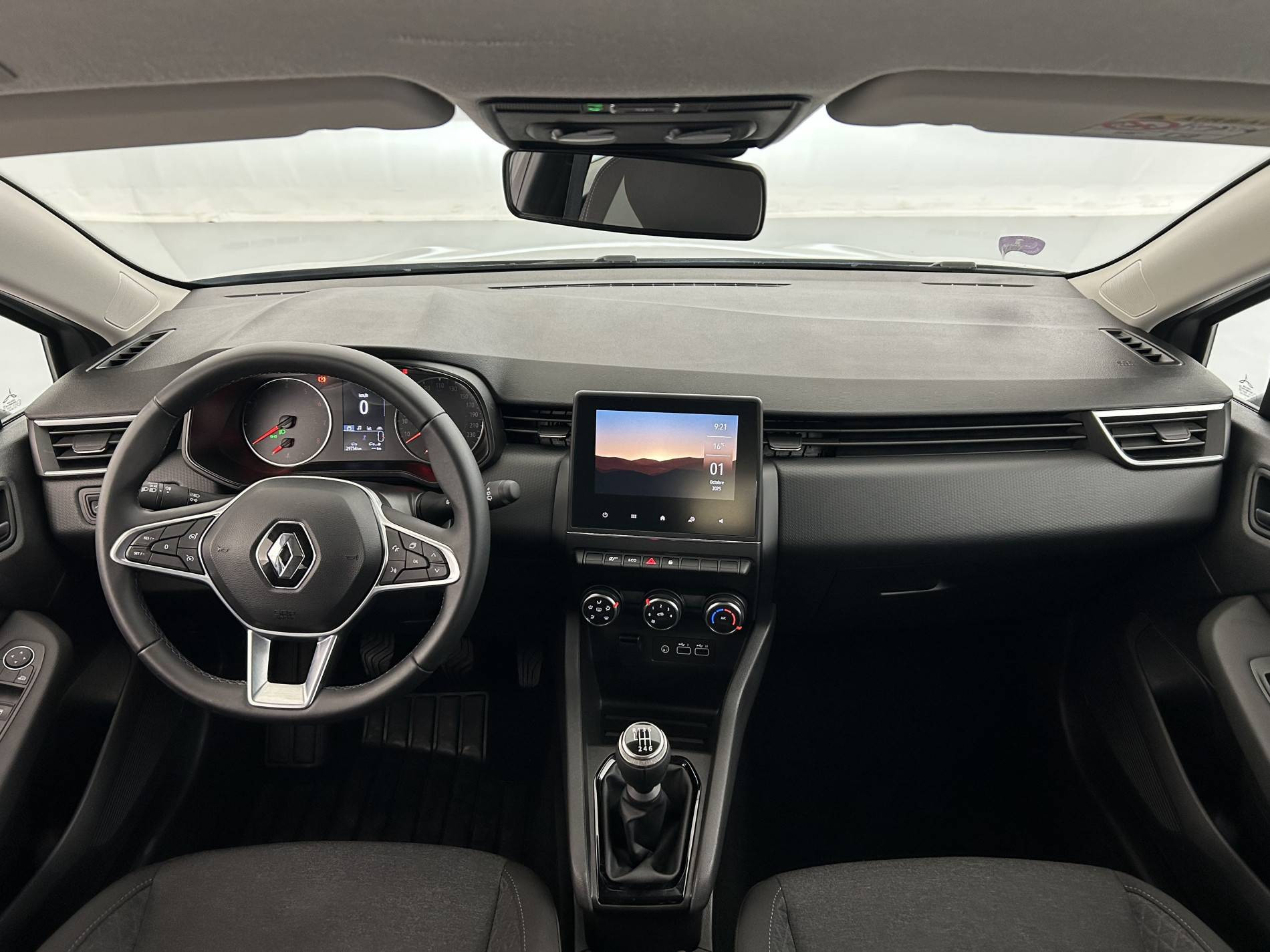 Vente en ligne Renault Clio 5 Clio TCe 90 au prix de 14 350 €