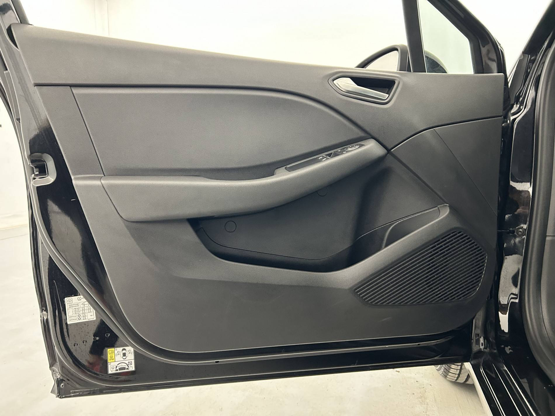 Vente en ligne Renault Clio 5 Clio TCe 90 au prix de 13 990 €