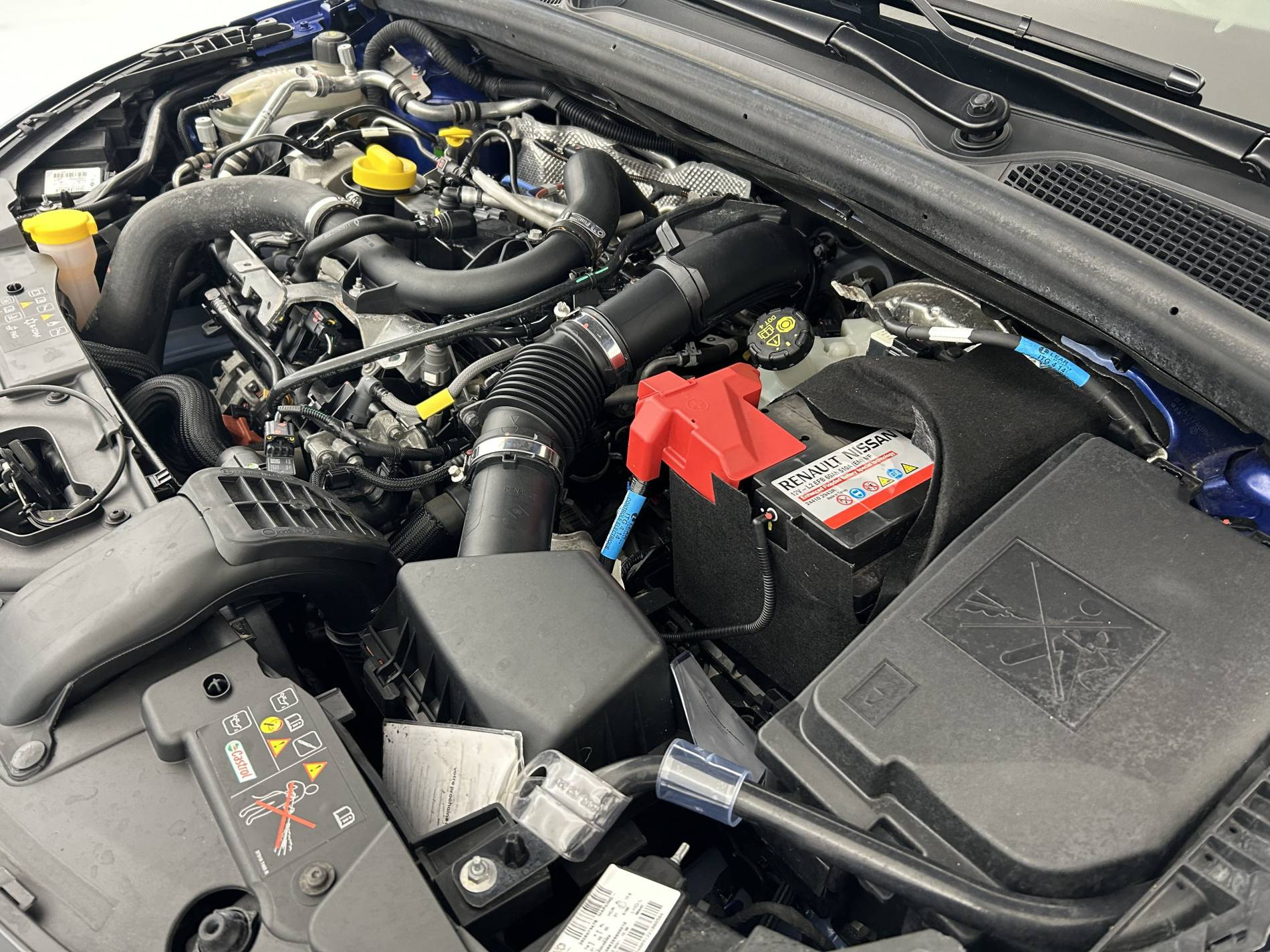 Vente en ligne Renault Clio 5 Clio TCe 90 - 21N au prix de 13 250 €