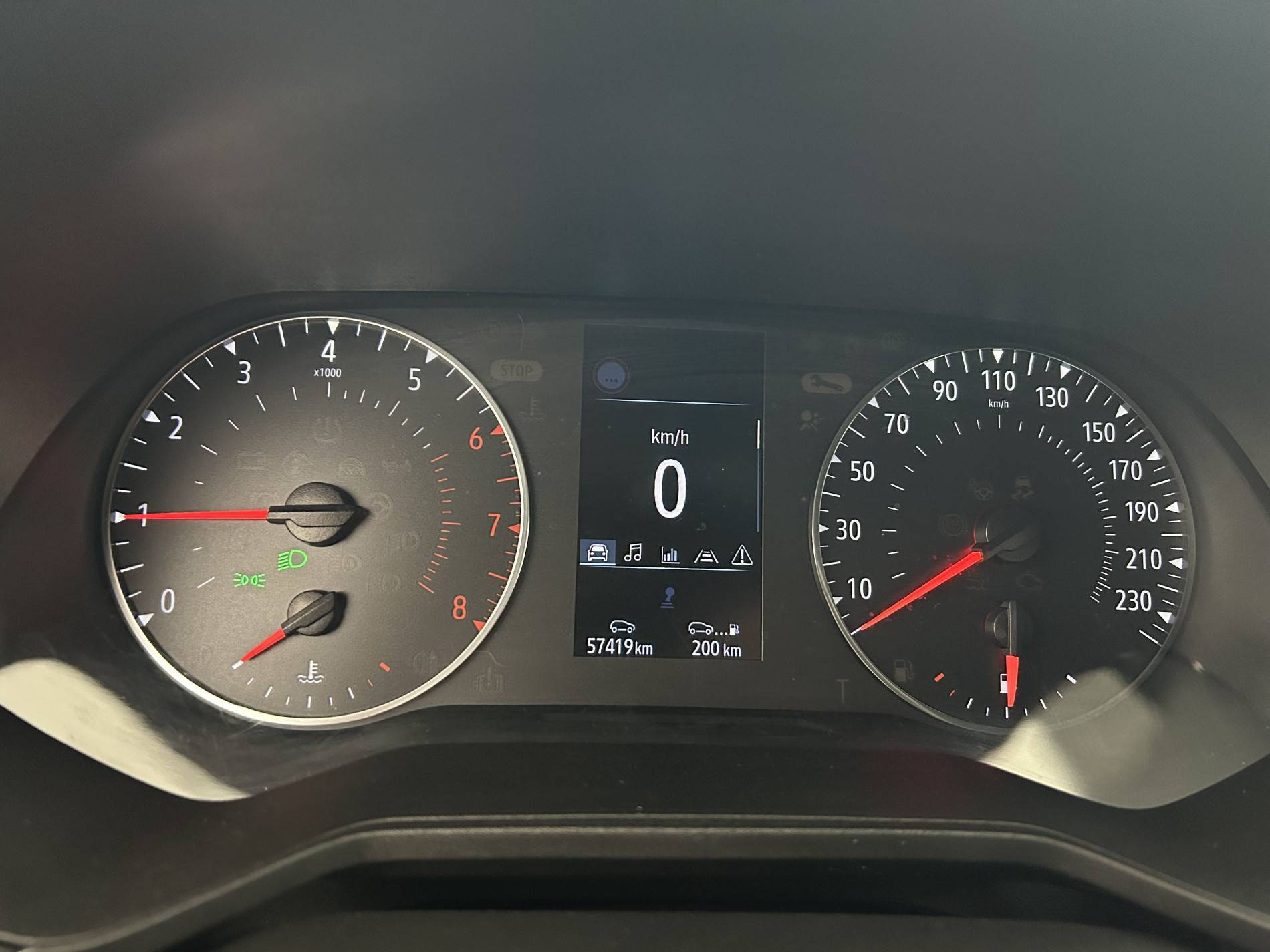 Vente en ligne Renault Clio 5 Clio TCe 90 - 21N au prix de 13 250 €