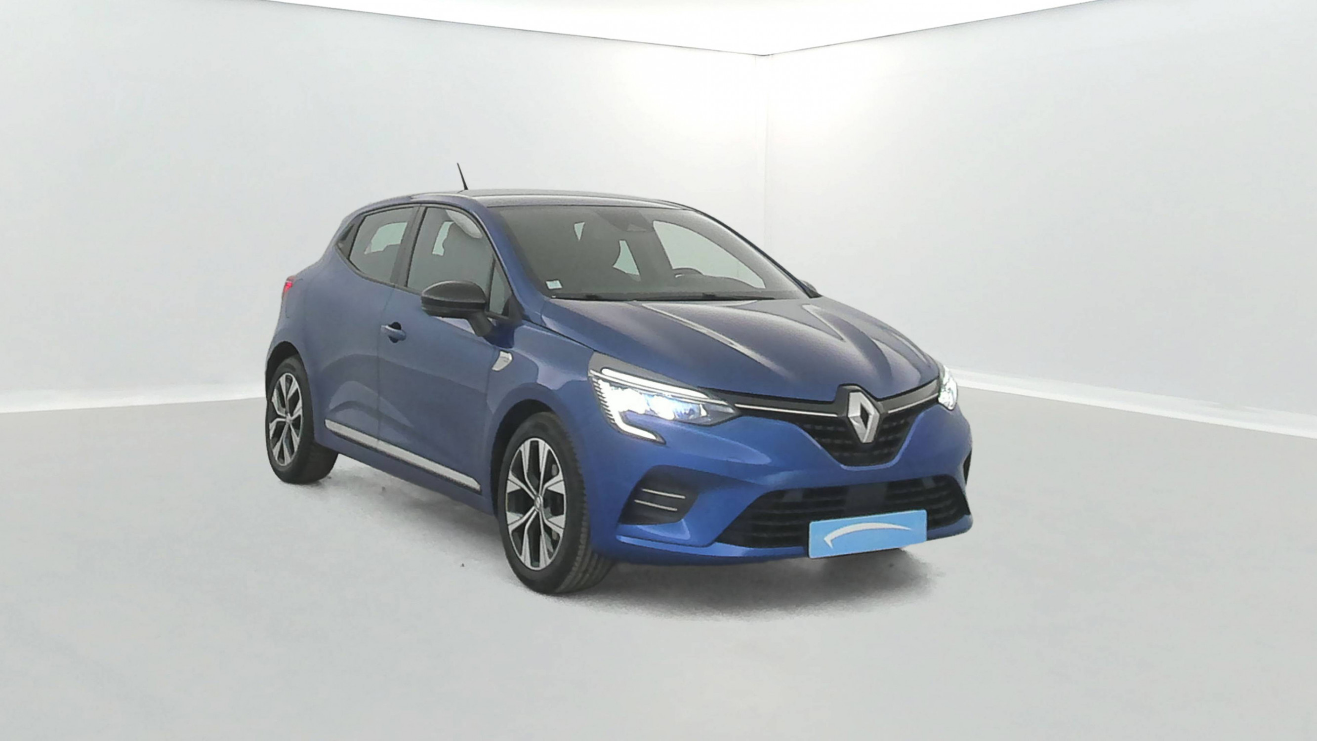 Vente en ligne Renault Clio 5 Clio TCe 90 - 21N au prix de 13 250 €