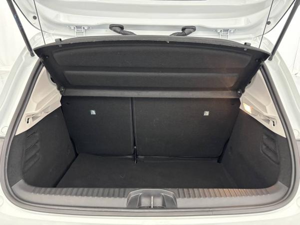 Vente en ligne Renault Clio 5 Clio TCe 90 - 21N au prix de 13 990 €