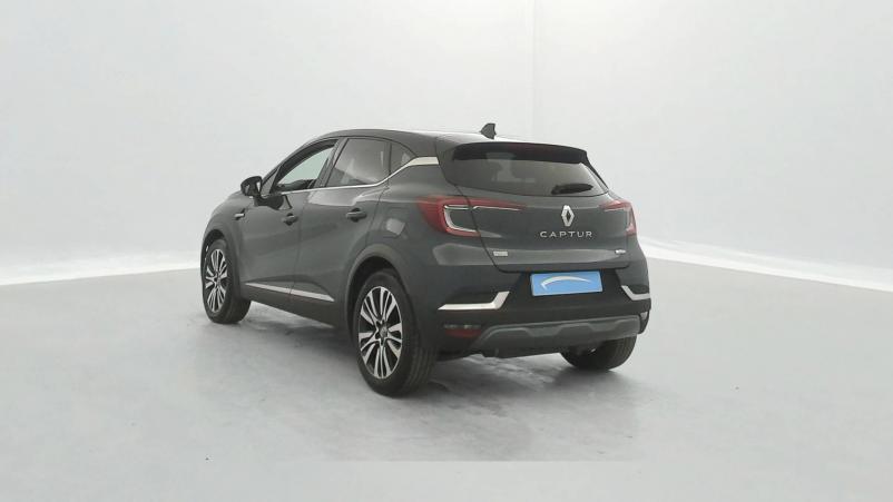 Vente en ligne Renault Captur  E-Tech Plug-in 160 au prix de 19 500 €
