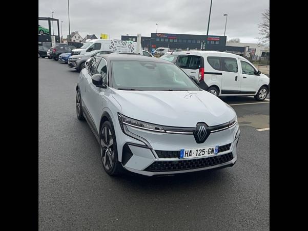 Vente en ligne Renault Megane E-Tech  220 ch autonomie confort AC22 au prix de 41 190 €