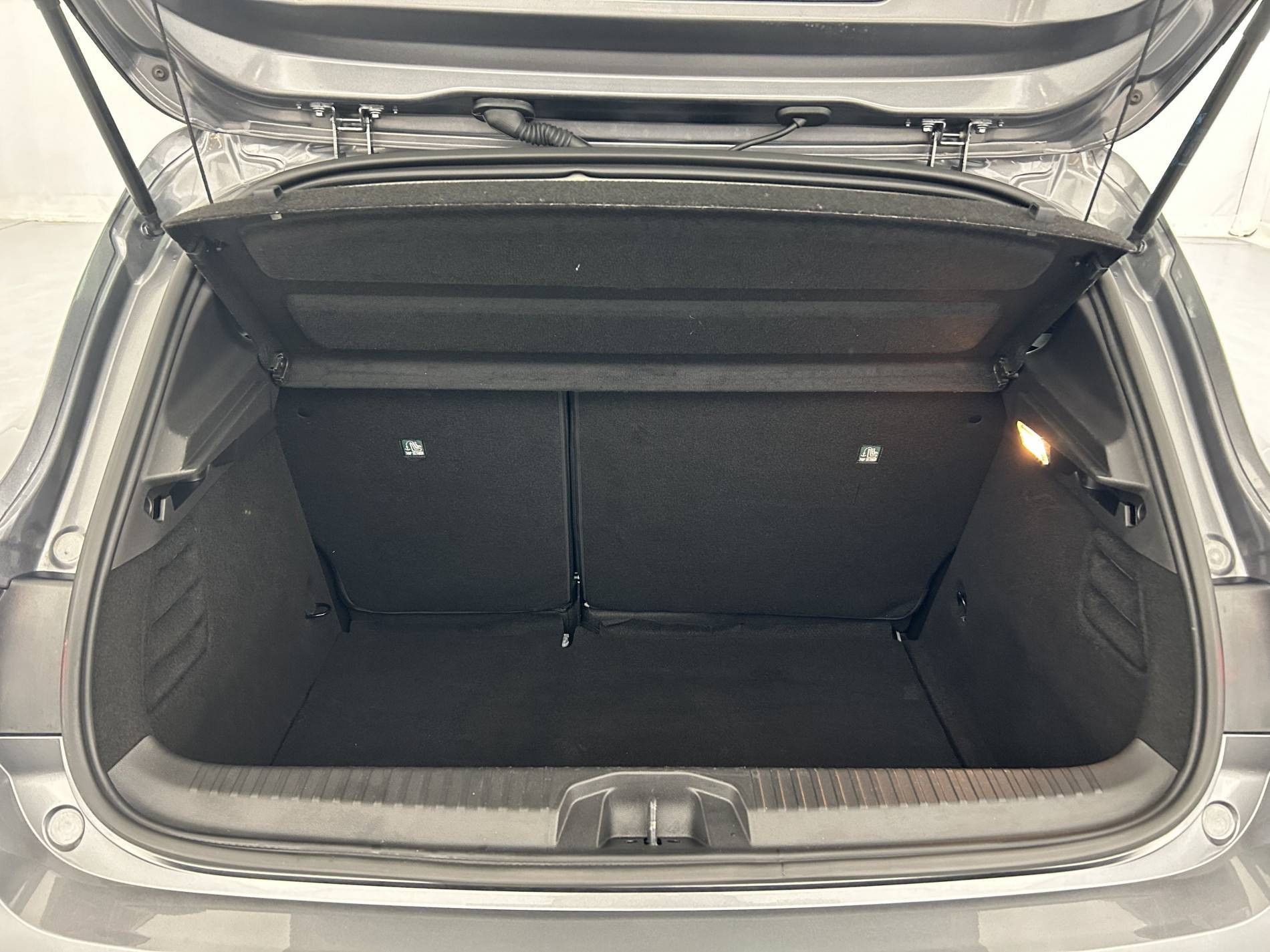 Vente en ligne Renault Clio 5 Clio TCe 90 ch GSR2 au prix de 15 800 €