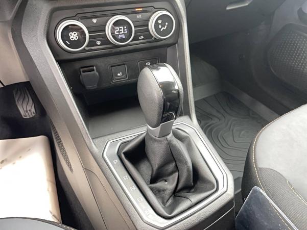 Vente en ligne Dacia Jogger  Hybrid 140 7 places au prix de 25 800 €