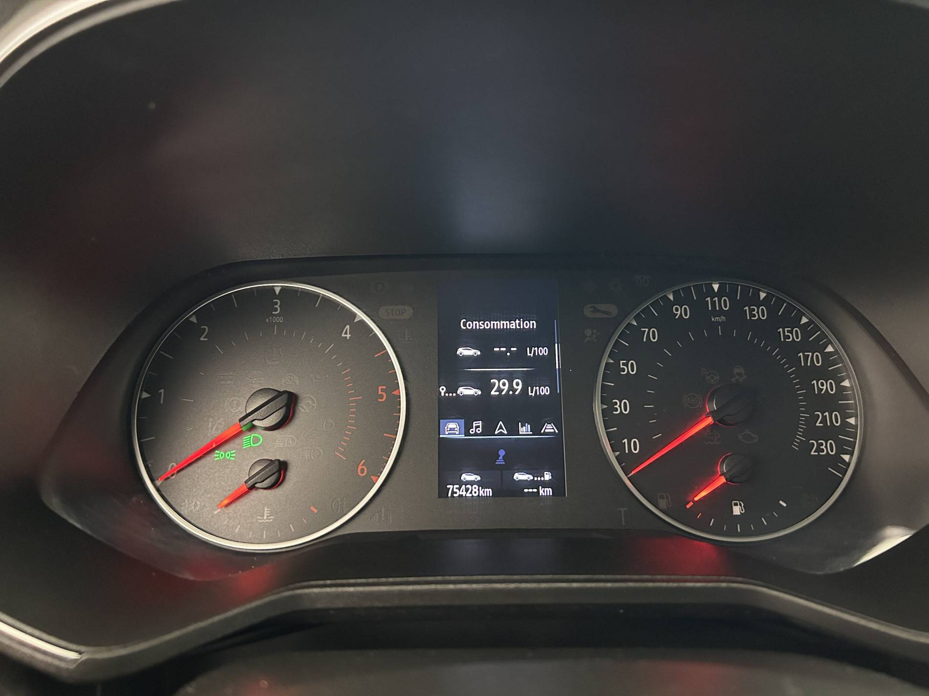 Vente en ligne Renault Clio 5 Clio Blue dCi 85 au prix de 13 200 €