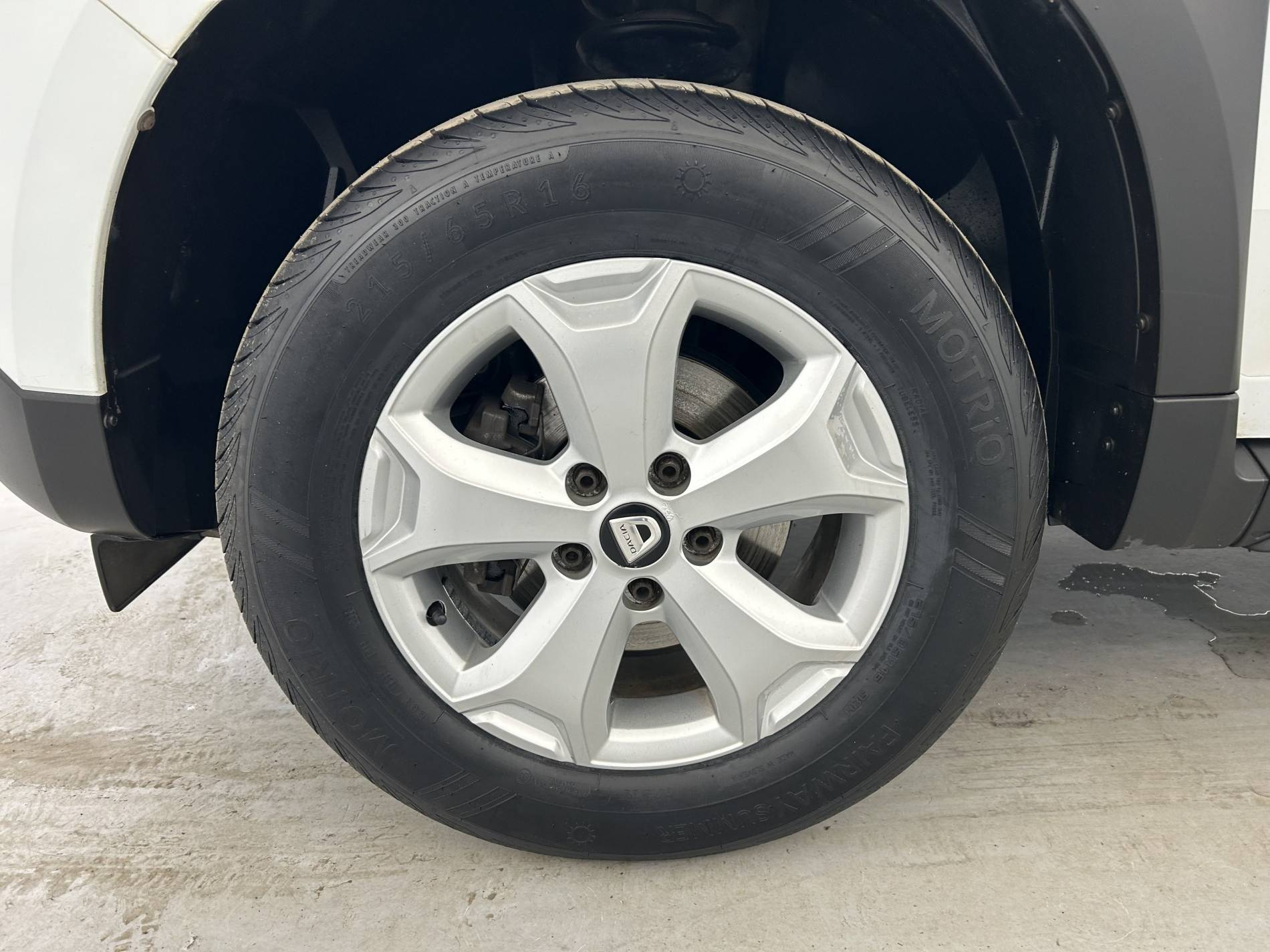 Vente en ligne Dacia Duster  Blue dCi 115 4x2 E6U au prix de 14 640 €