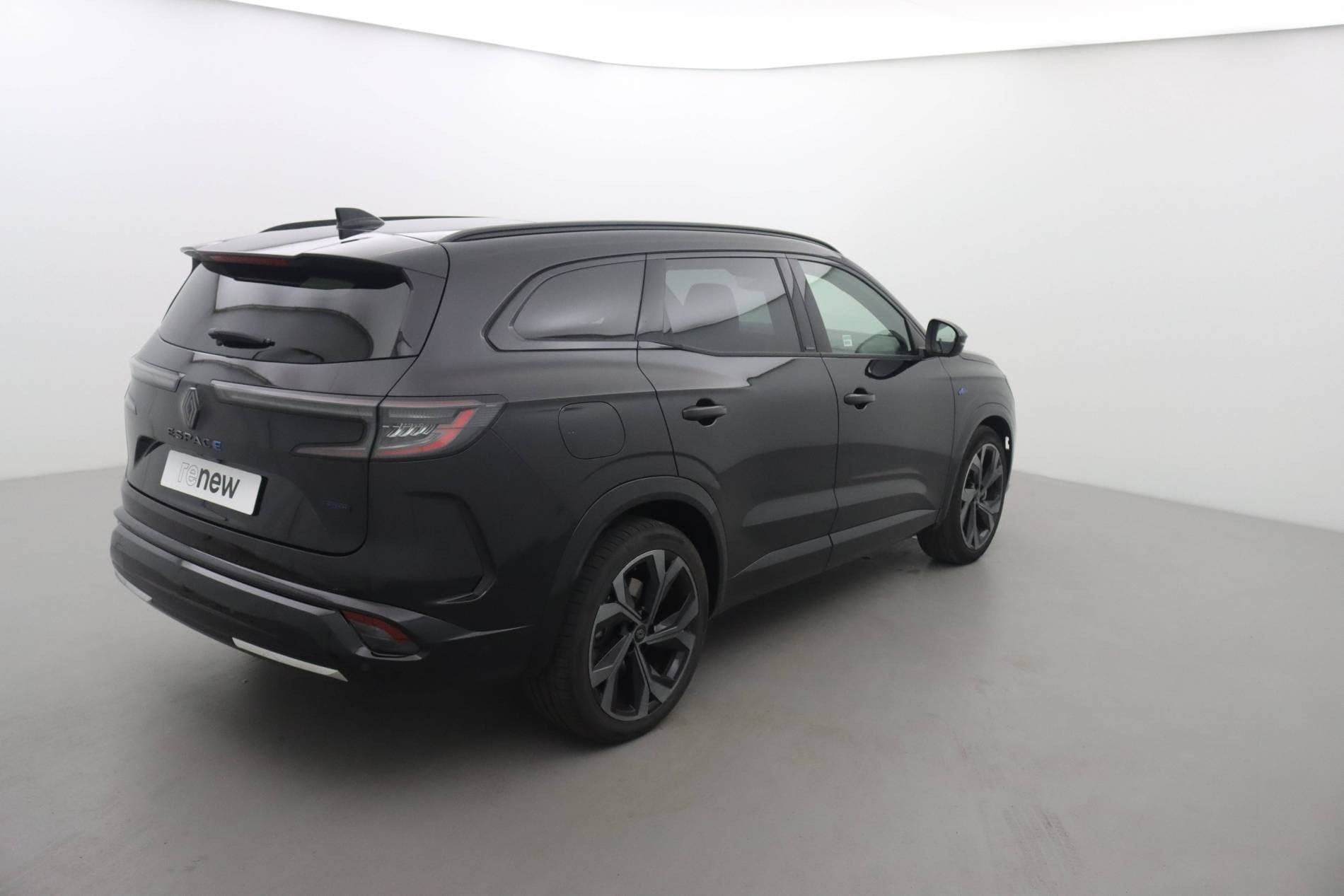 Vente en ligne Renault Espace Espace E-Tech full hybrid 200 GSR2 au prix de 37 990 €