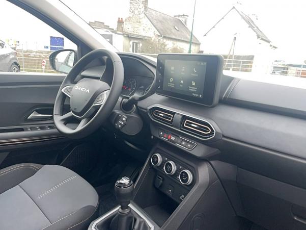 Vente en ligne Dacia Jogger  ECO-G 100 7 places au prix de 21 600 €