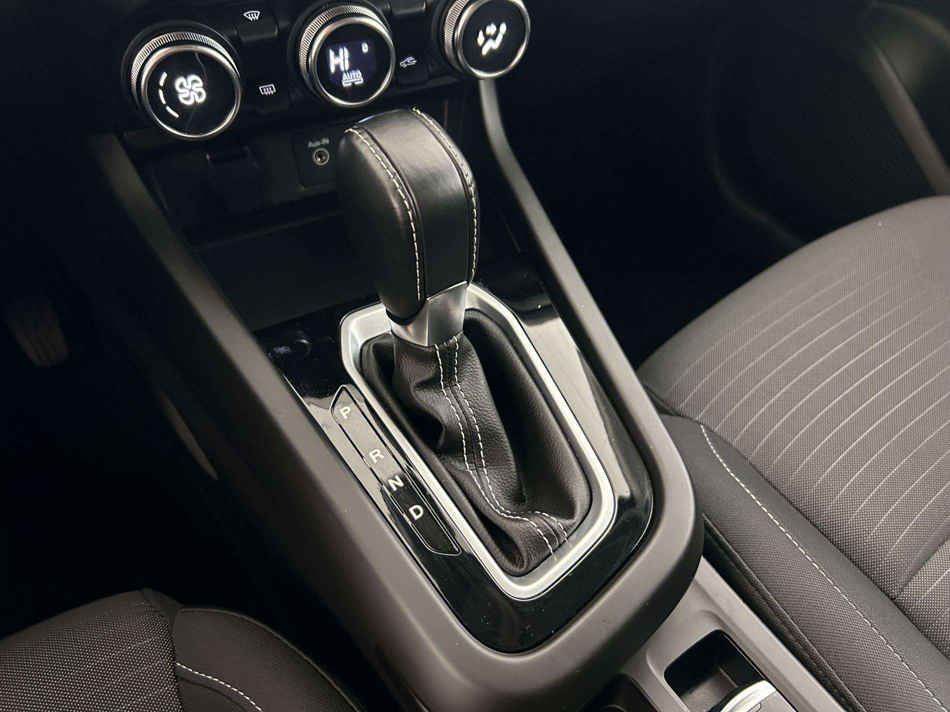 Vente en ligne Renault Arkana  mild hybrid 140 EDC FAP - 22 au prix de 19 990 €